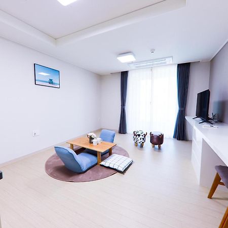 Geoje Leein Stay Hotel Esterno foto