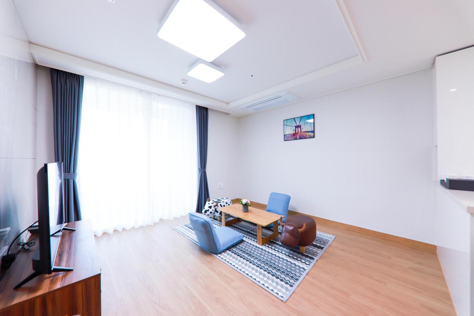 Geoje Leein Stay Hotel Esterno foto