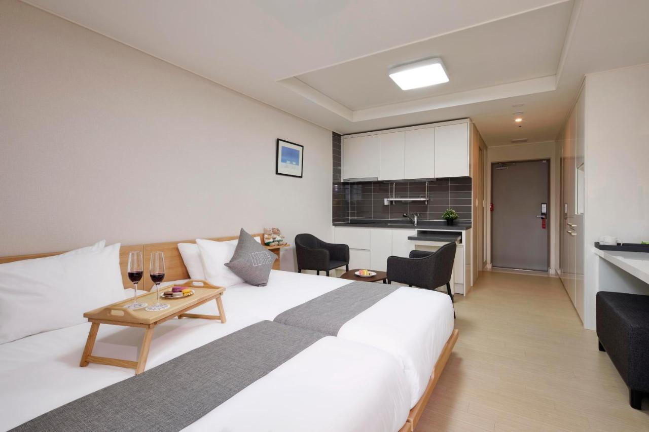 Geoje Leein Stay Hotel Esterno foto