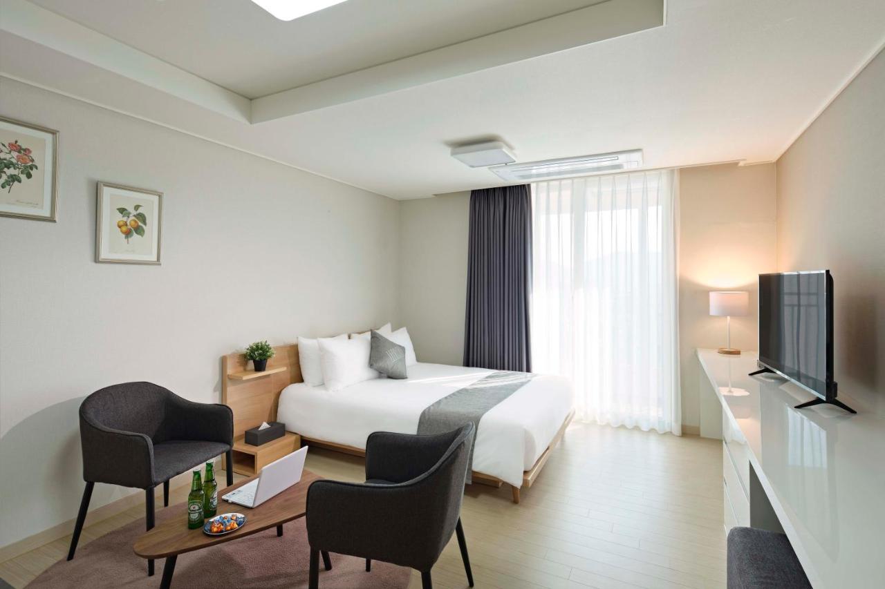 Geoje Leein Stay Hotel Esterno foto